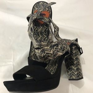 Print color block platform sandals